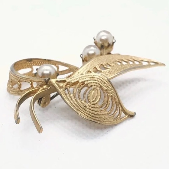 Vintage Czechoslovakia Brooch - Picture 5 of 8